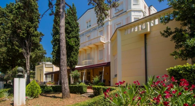 Hotel Vila Ružica (hlavna budova)