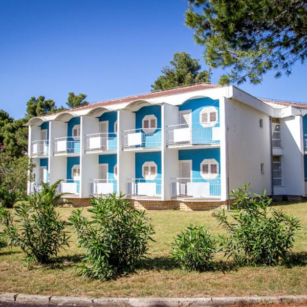 Vila REGINA***